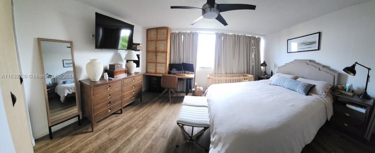 TRIANON PARK CONDO - Residential