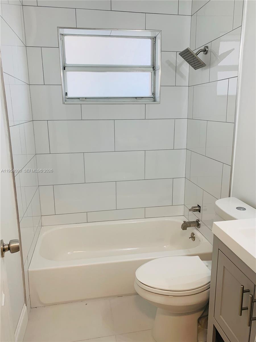 LAWRENCE EST LAND COS SUB - Residential Lease