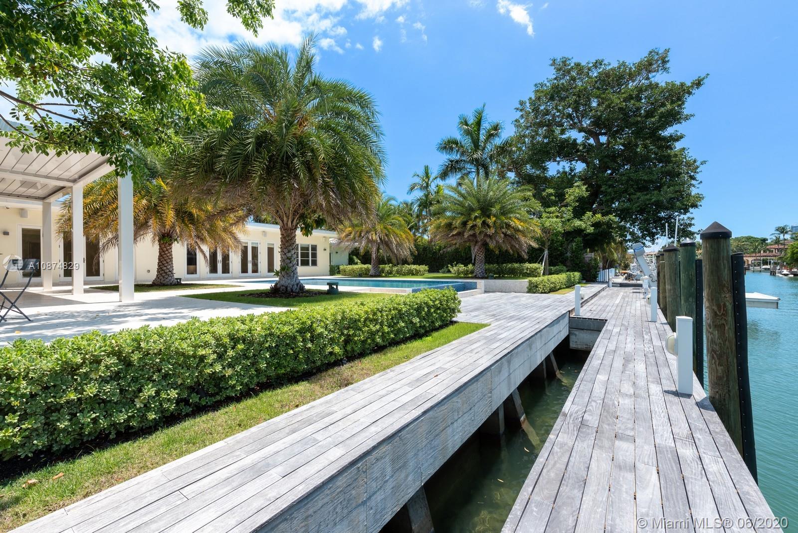 SUNSET ISLANDS-ISLAND NO - Residential