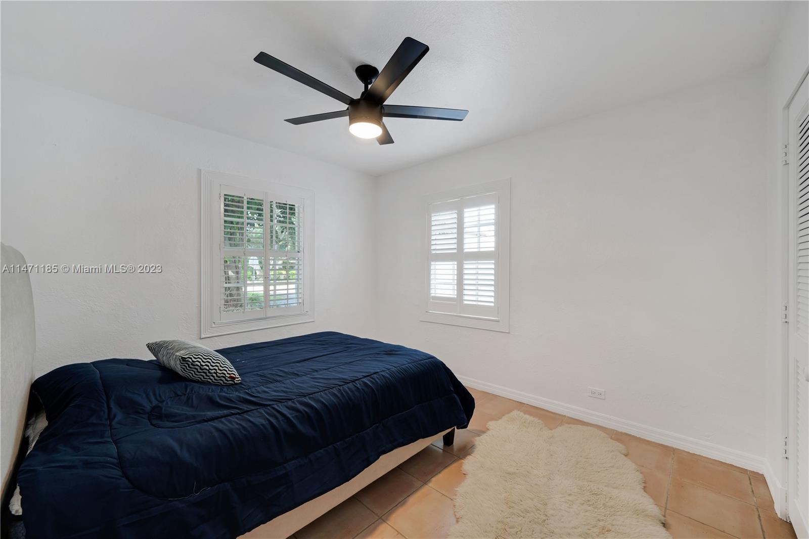 PALM BEACH FARMS CO 10 - Residential