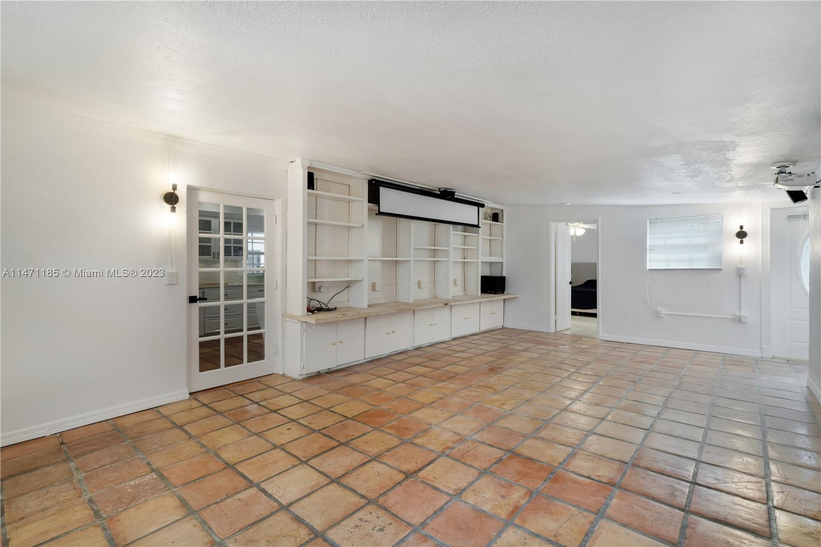 PALM BEACH FARMS CO 10 - Residential