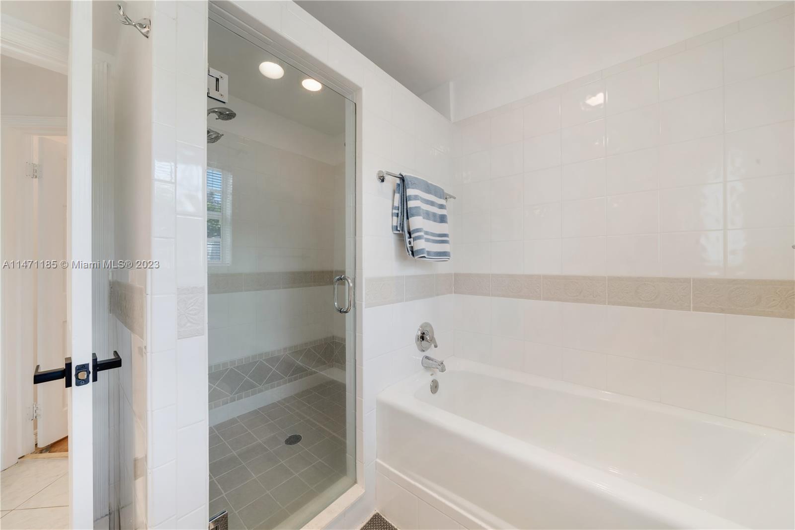 PALM BEACH FARMS CO 10 - Residential