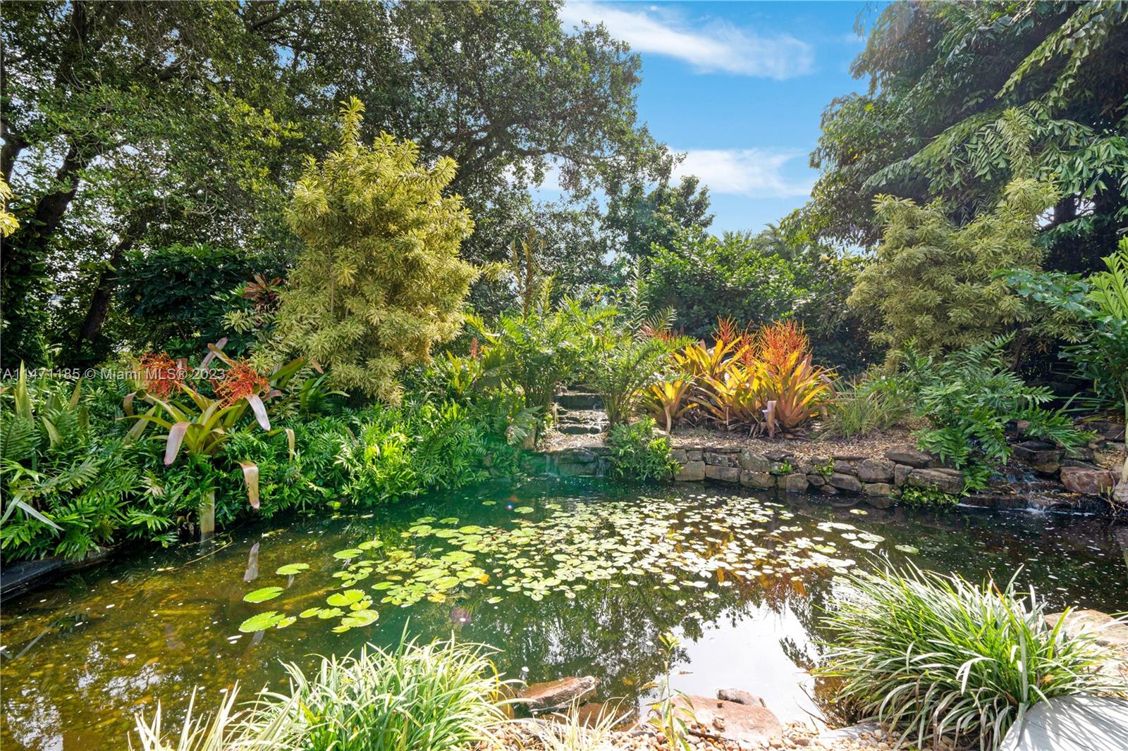 PALM BEACH FARMS CO 10 - Residential