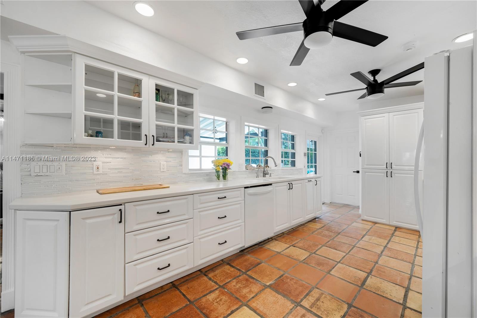 PALM BEACH FARMS CO 10 - Residential