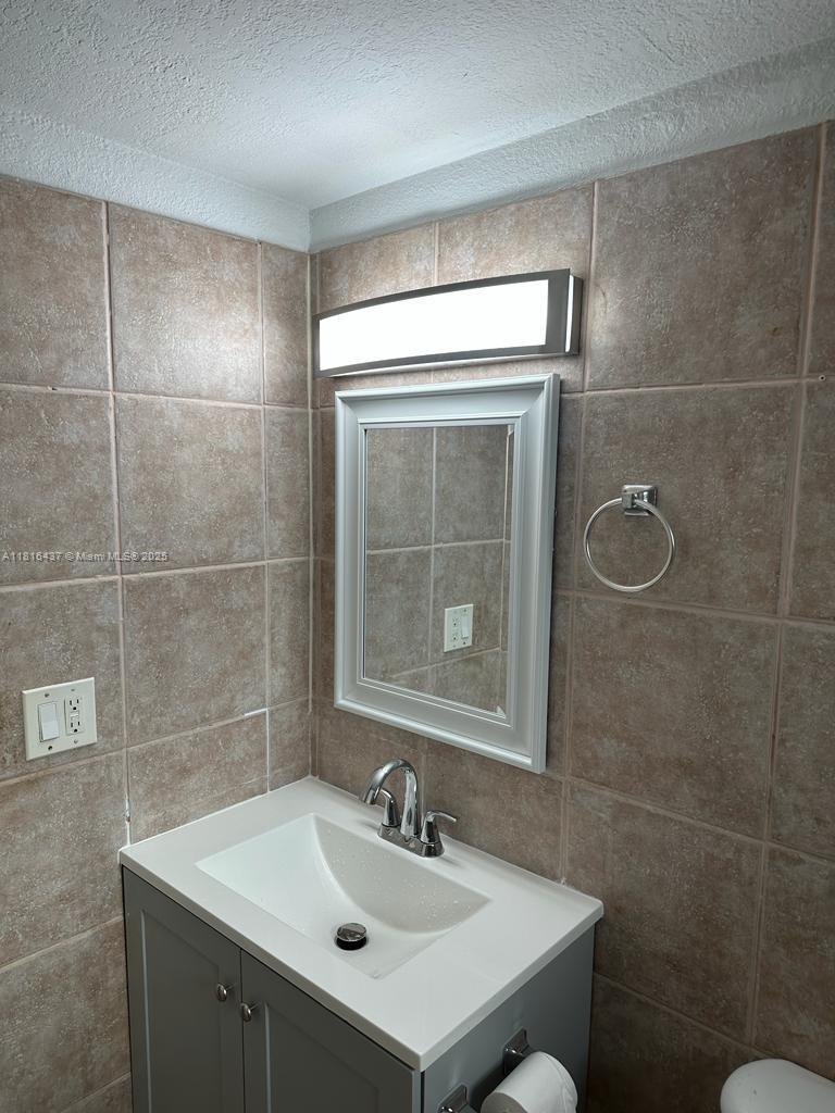 Wilton Village Condo - Residential Lease