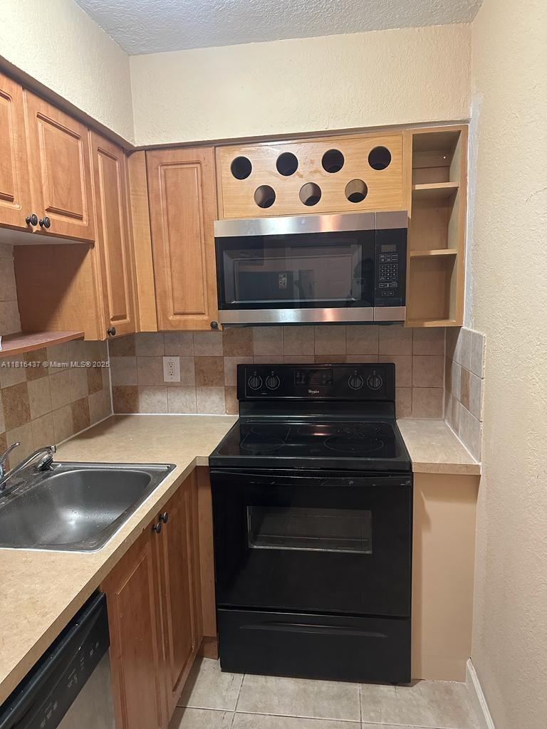 Wilton Village Condo - Residential Lease