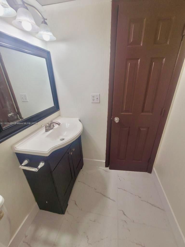 OMEGA CONDO NO 7 - Residential Lease