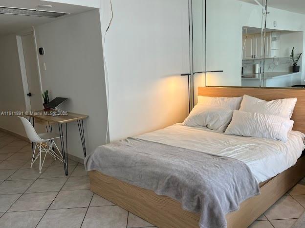 THE DECOPLAGE CONDO - Residential