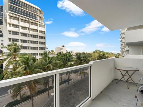 Photo of 100 Lincoln Rd #423, Miami Beach, FL 33139 (MLS # A11919326)
