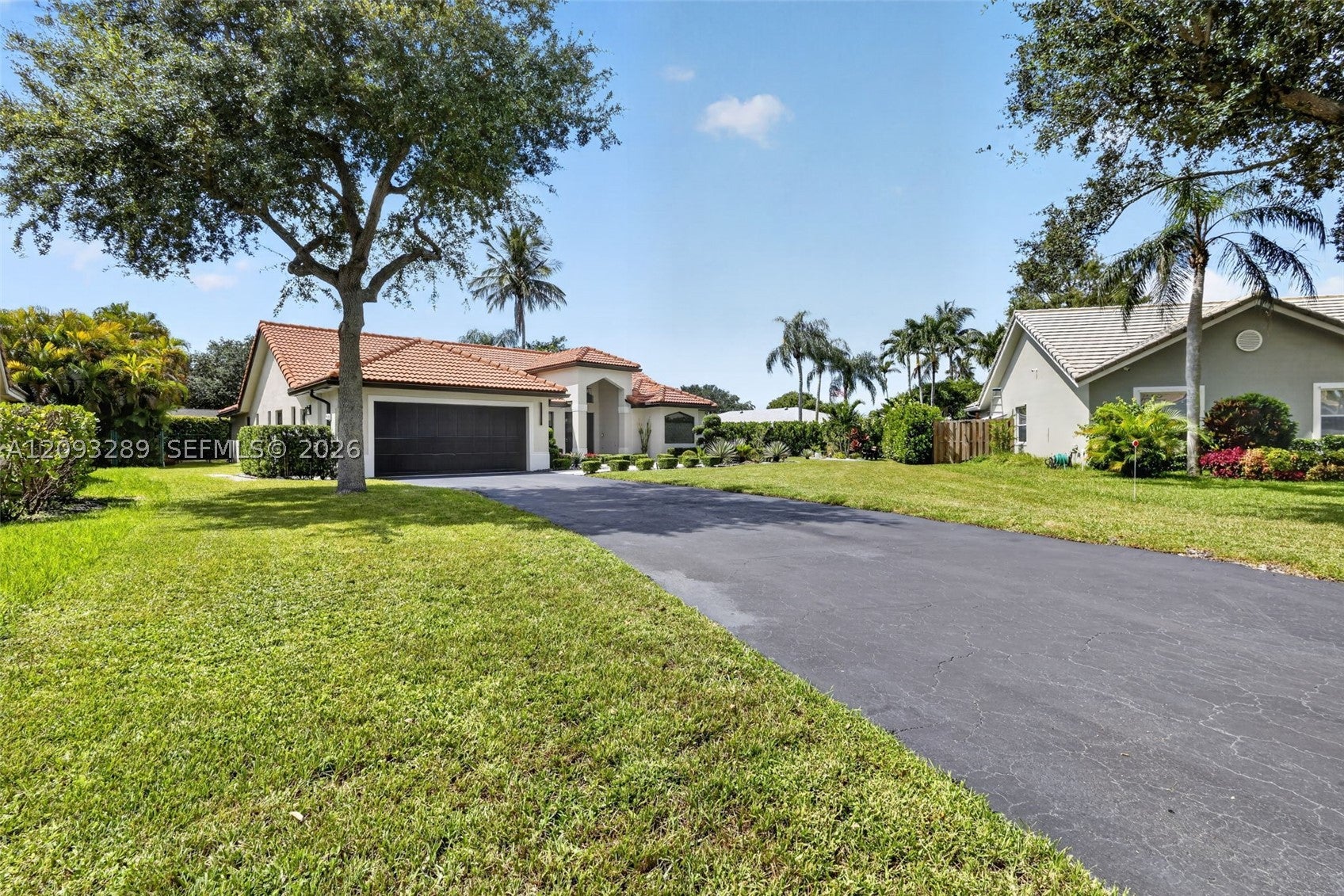 981 SW 126th Way