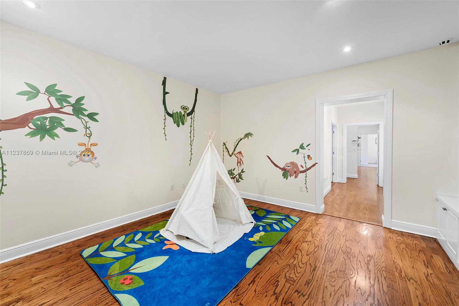 FELIX PARK HOME ACRES - Residential