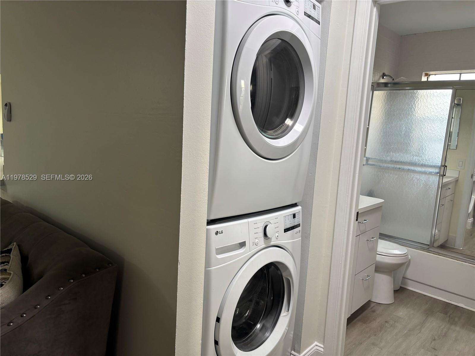 GRENADIER LAKES AT WELLEB - Residential