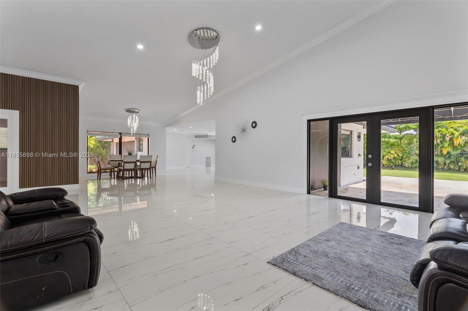 FLA FRUIT LANDS CO SUB NO - Residential