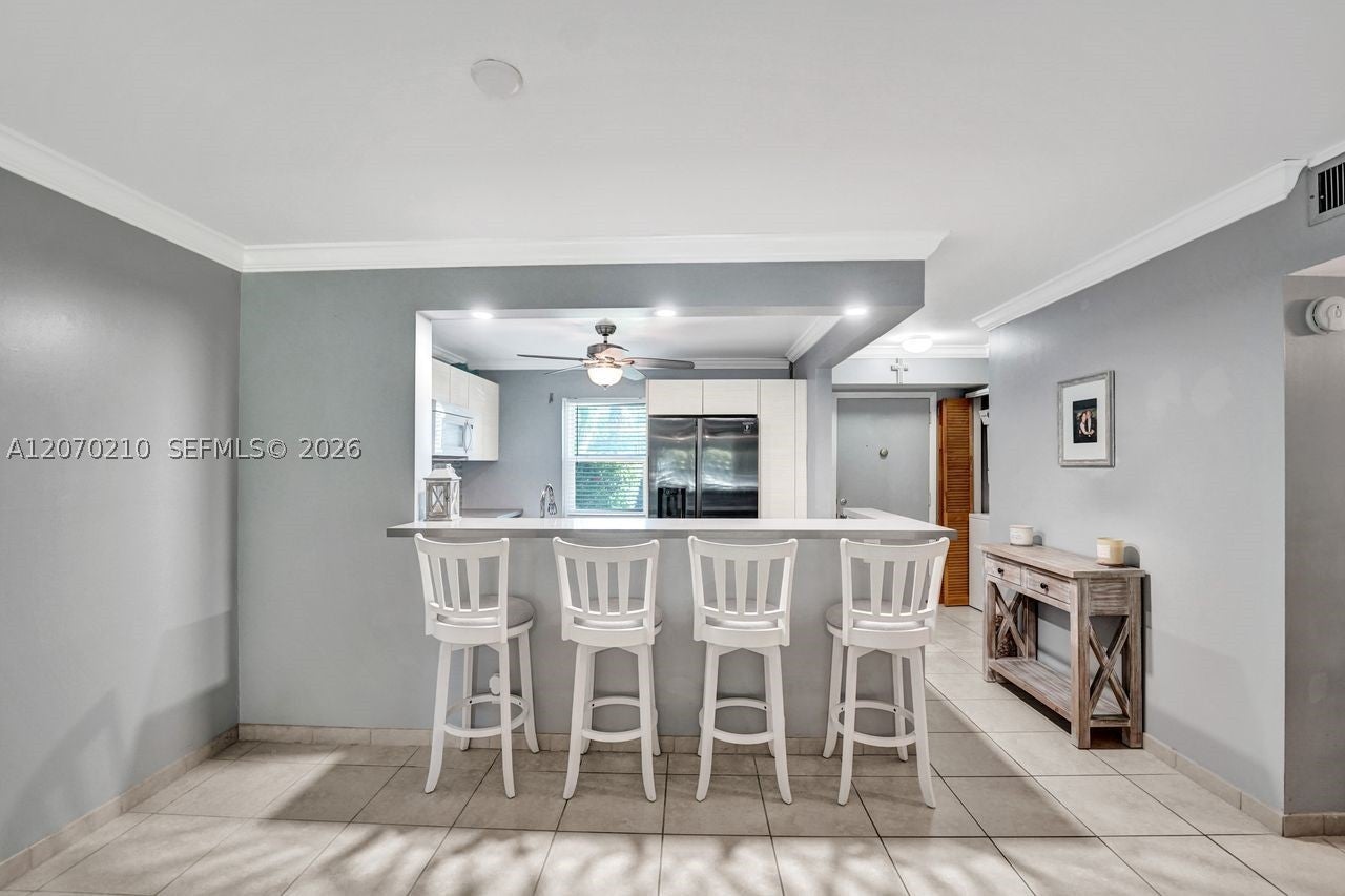 325 SE 11th Ter 107