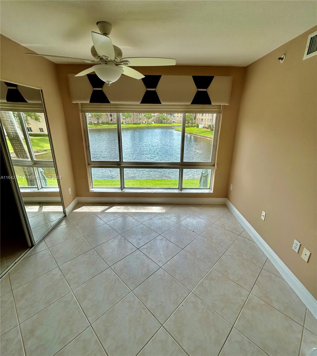 CORAL COVE CONDO - Residential Lease