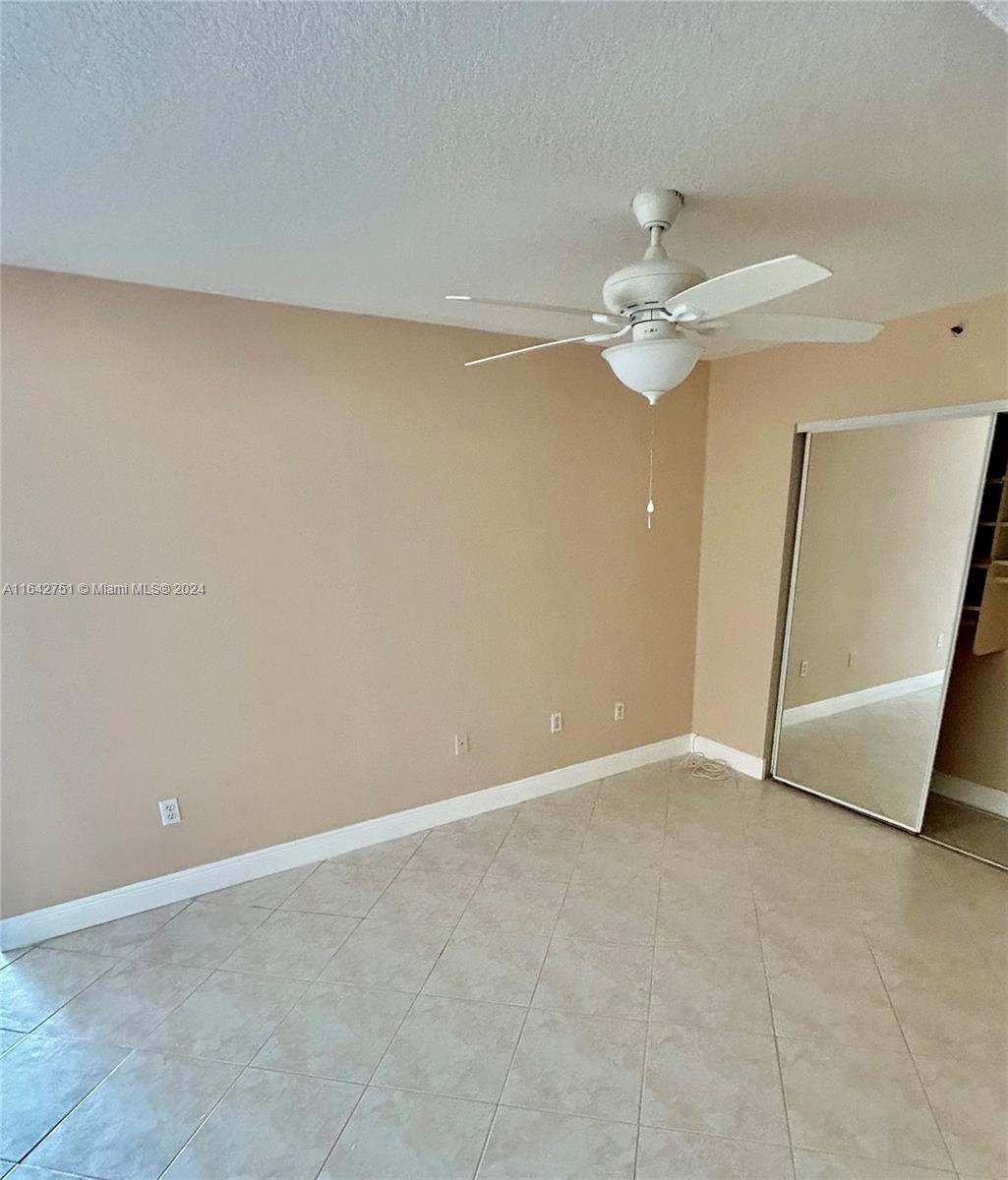 CORAL COVE CONDO - Residential Lease