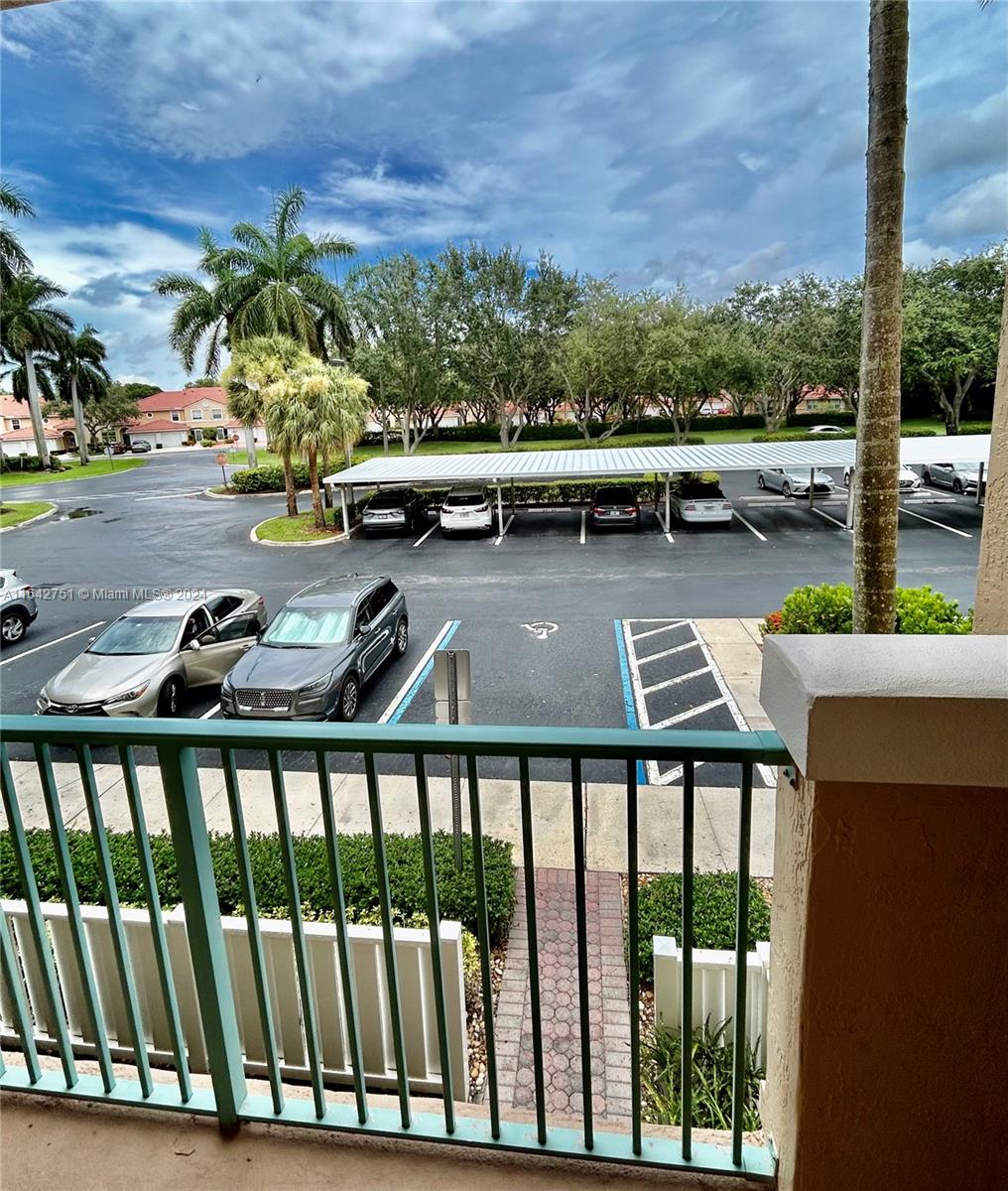 CORAL COVE CONDO - Residential Lease
