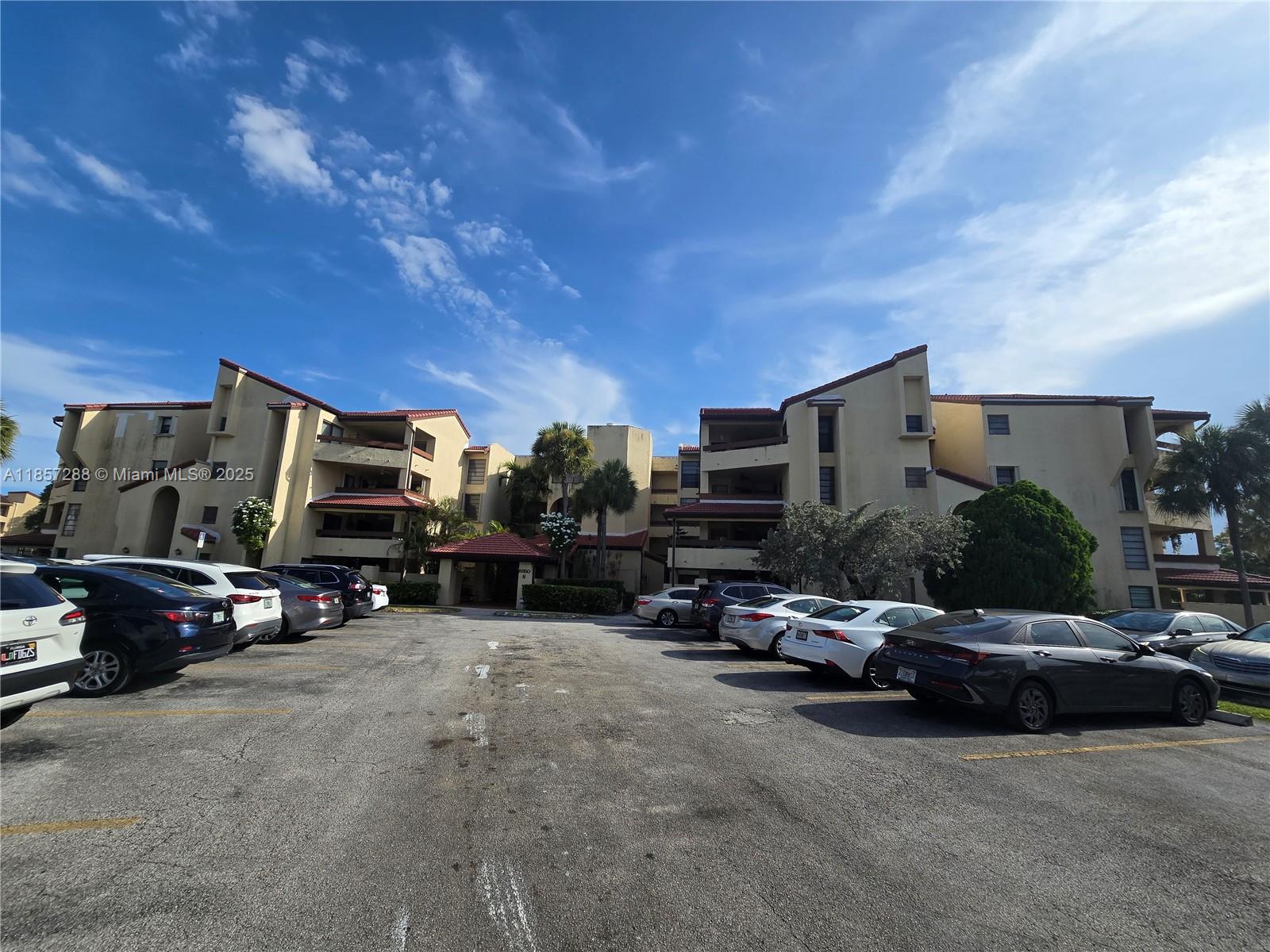 KENLAND BEND NORTH CONDO - Residential Lease