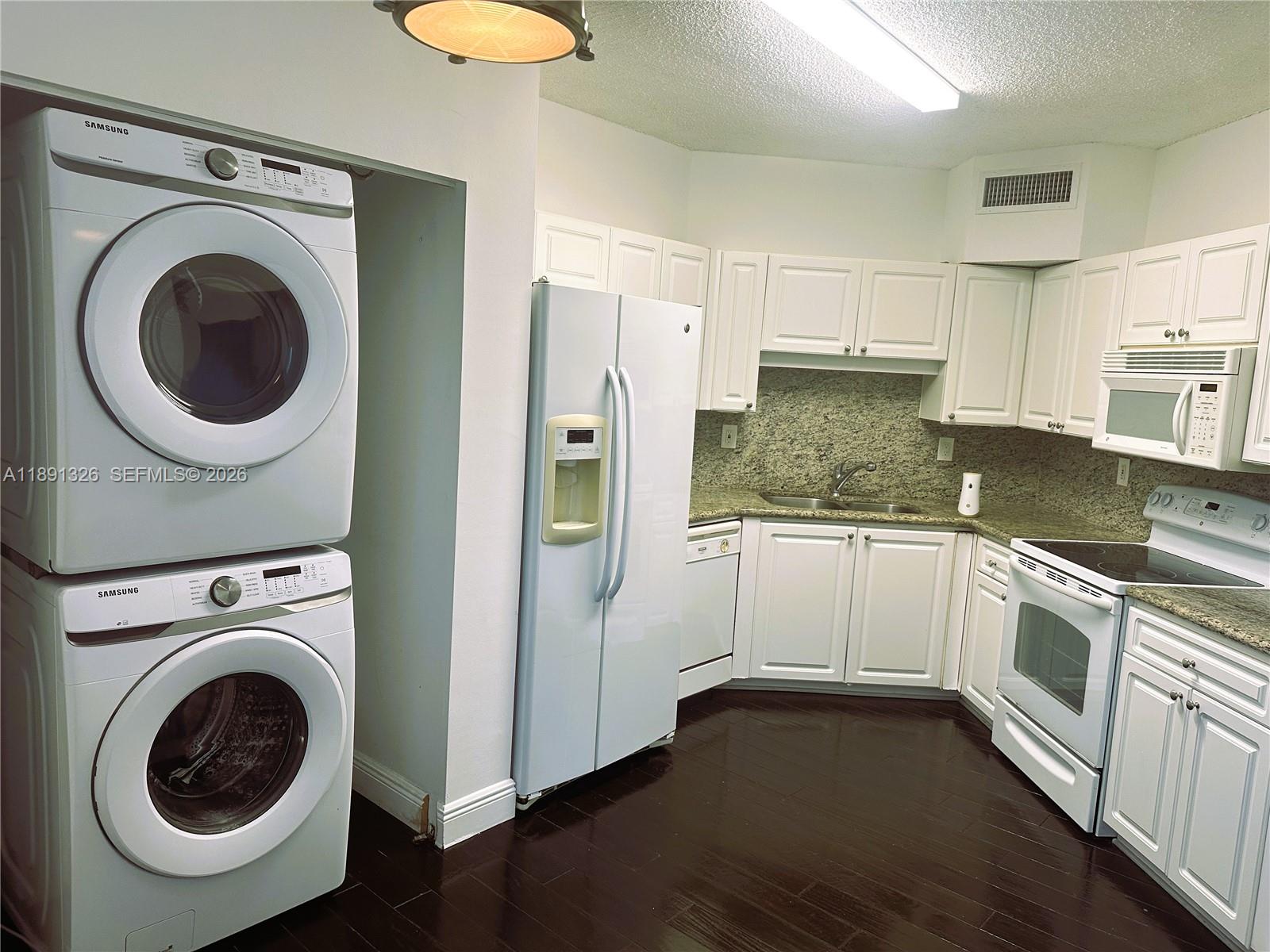 FLORIDA TOWERS CONDO - Residential