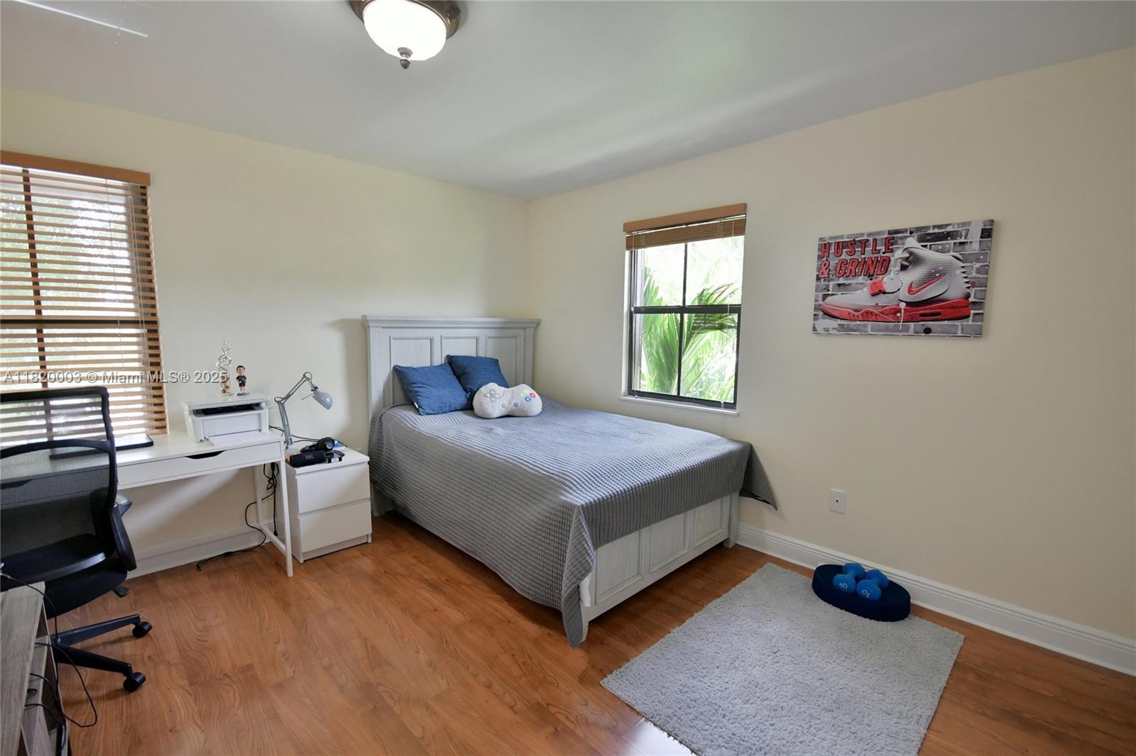 BRIAR LAKE - Residential Lease
