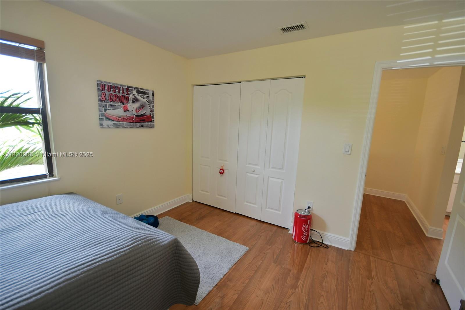 BRIAR LAKE - Residential Lease
