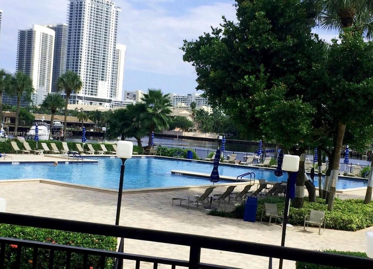 OLYMPUS CONDO PHASE - Residential