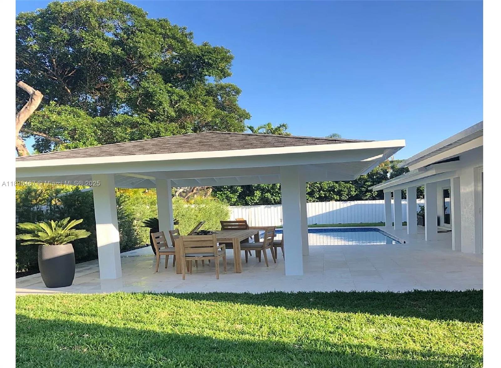 SABAL CHASE SEC FOUR - Residential Lease