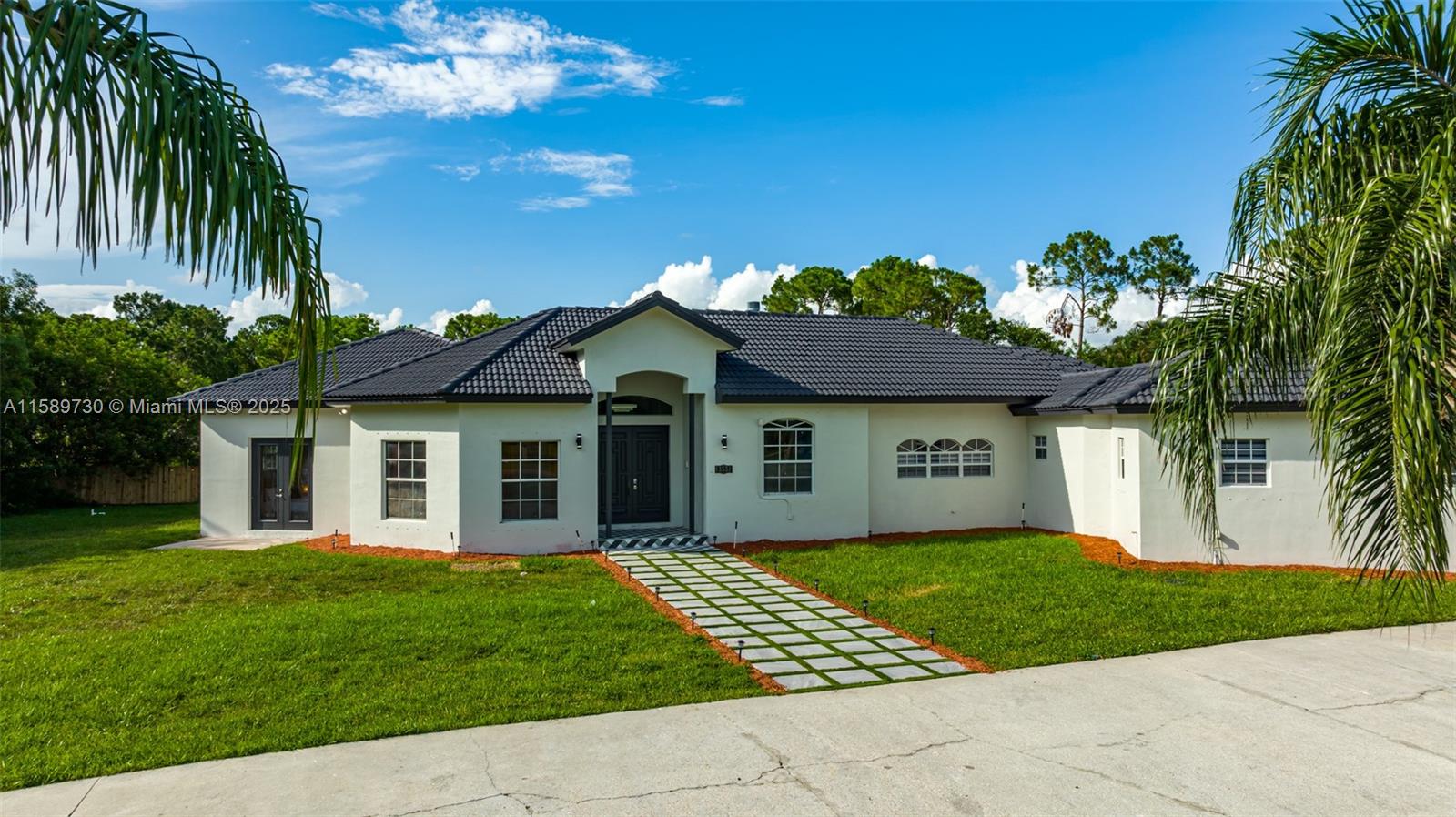 Loxahatchee - Residential