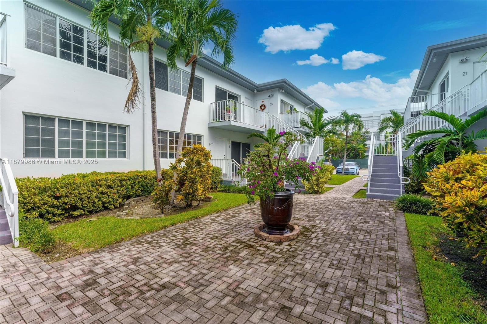 SOUTHERN STAR CONDO - Residential Lease