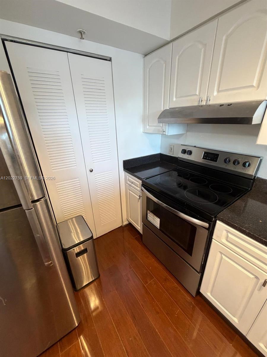 102 SW 6th Ave 305