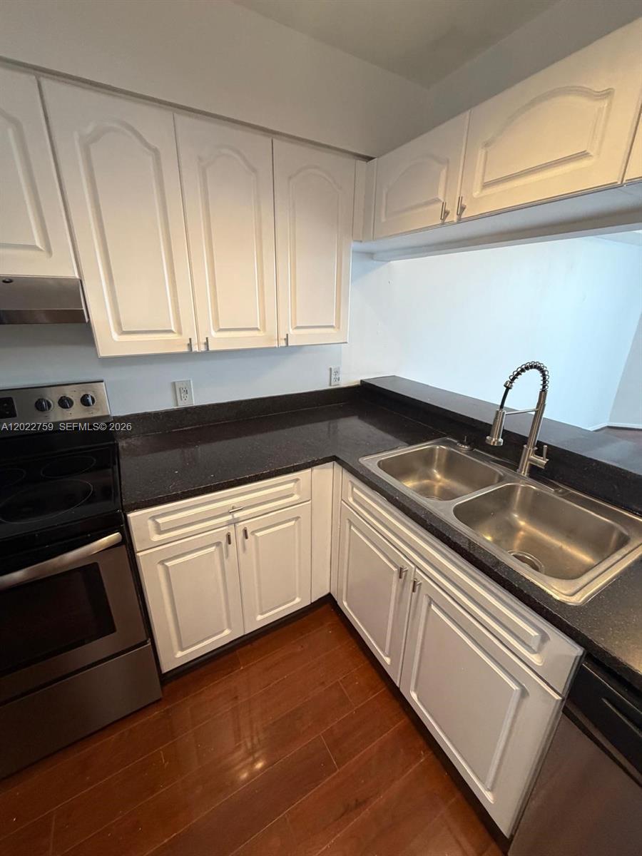 102 SW 6th Ave 305