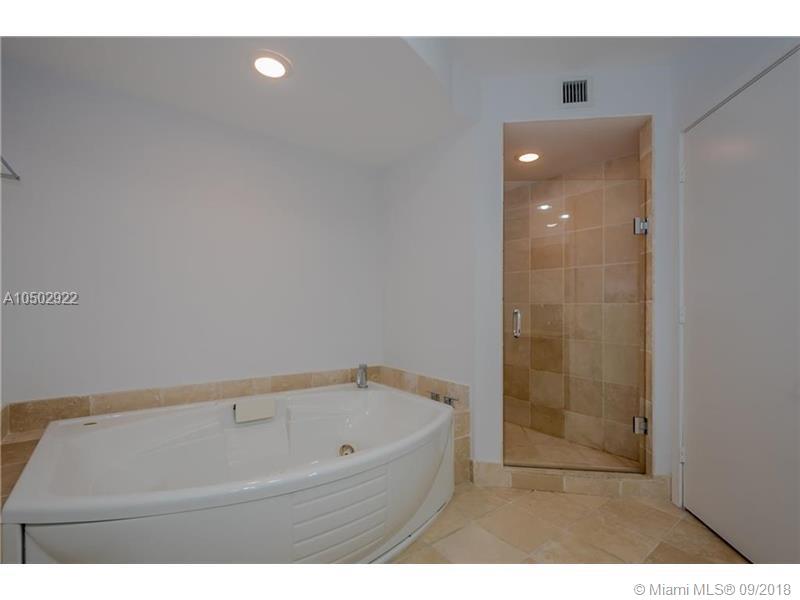 Trump Royale Condo - Residential Lease