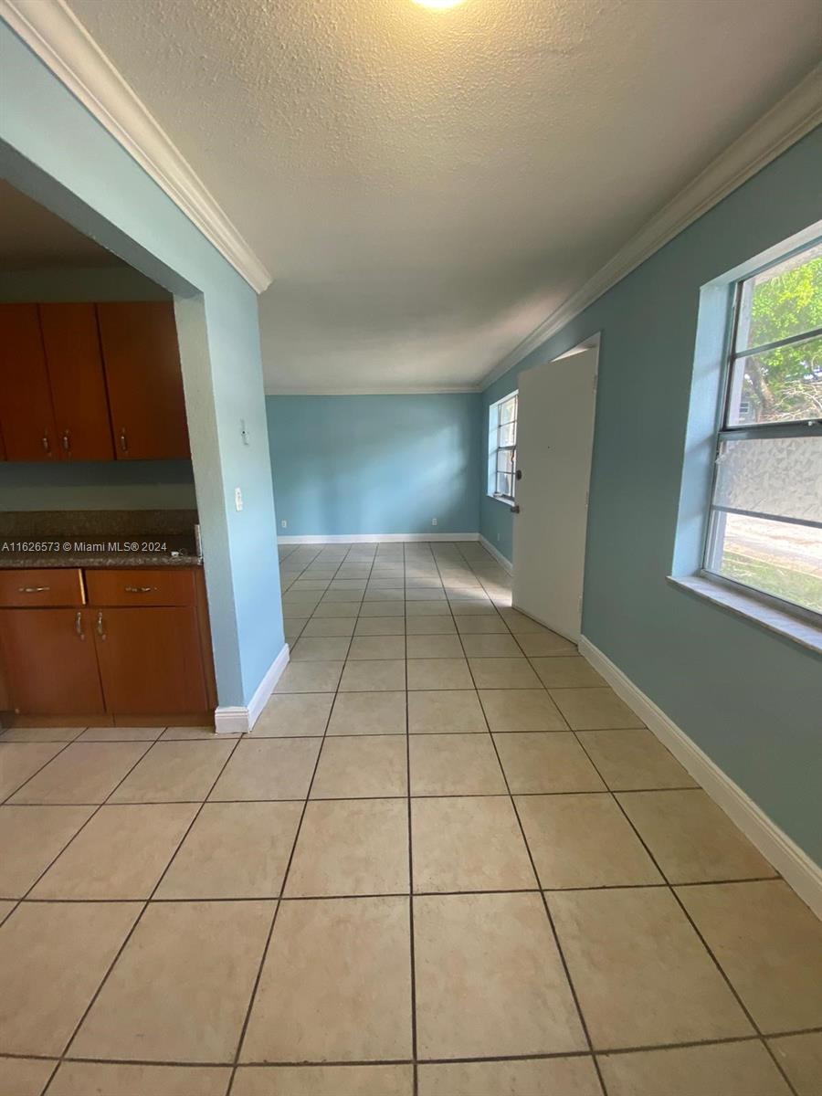 PALMS AT DANIA BEACH COND - Residential Lease