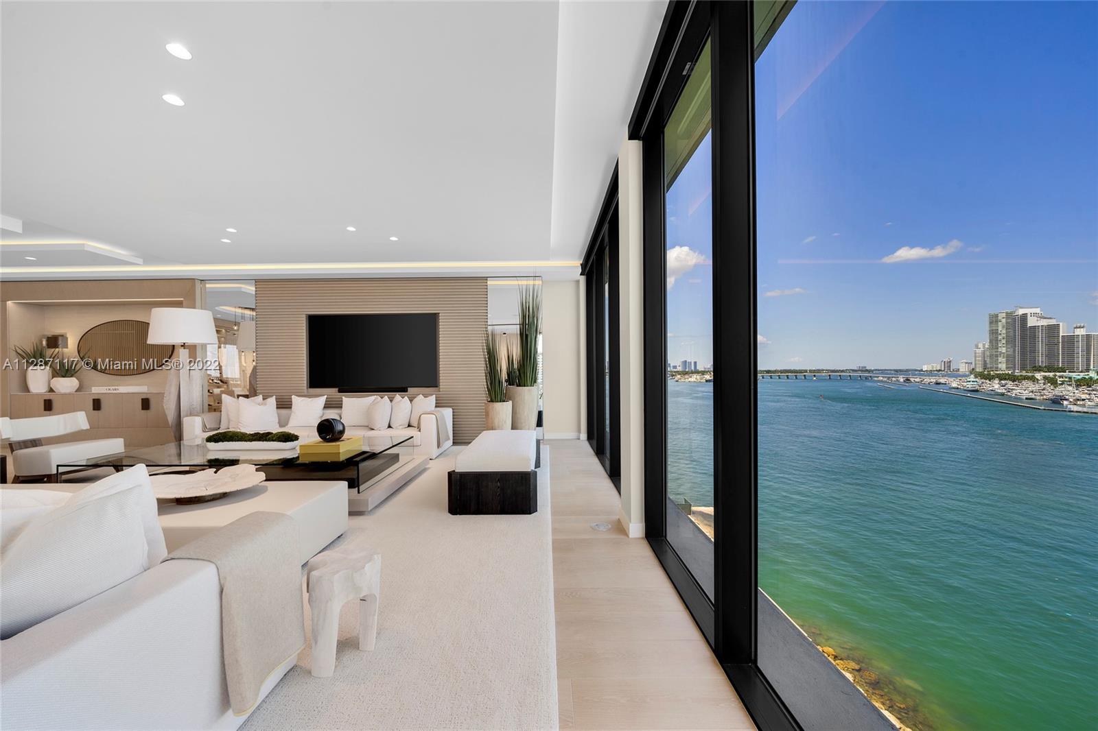 FISHER ISLAND - Residential