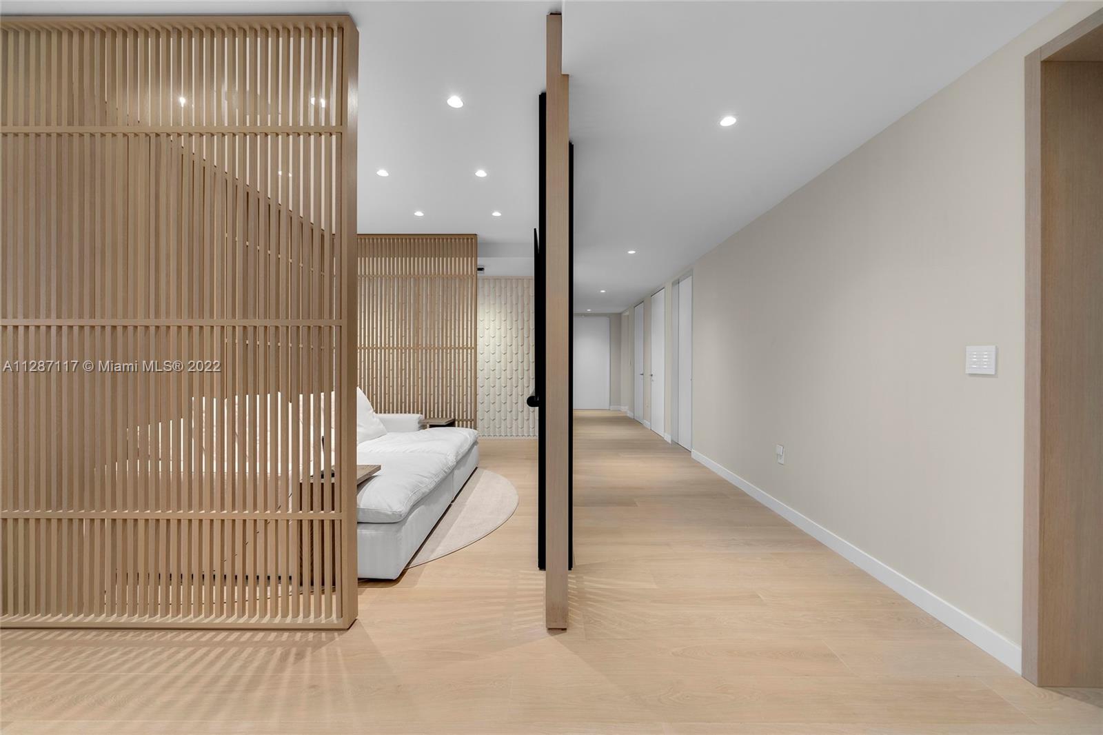 FISHER ISLAND - Residential