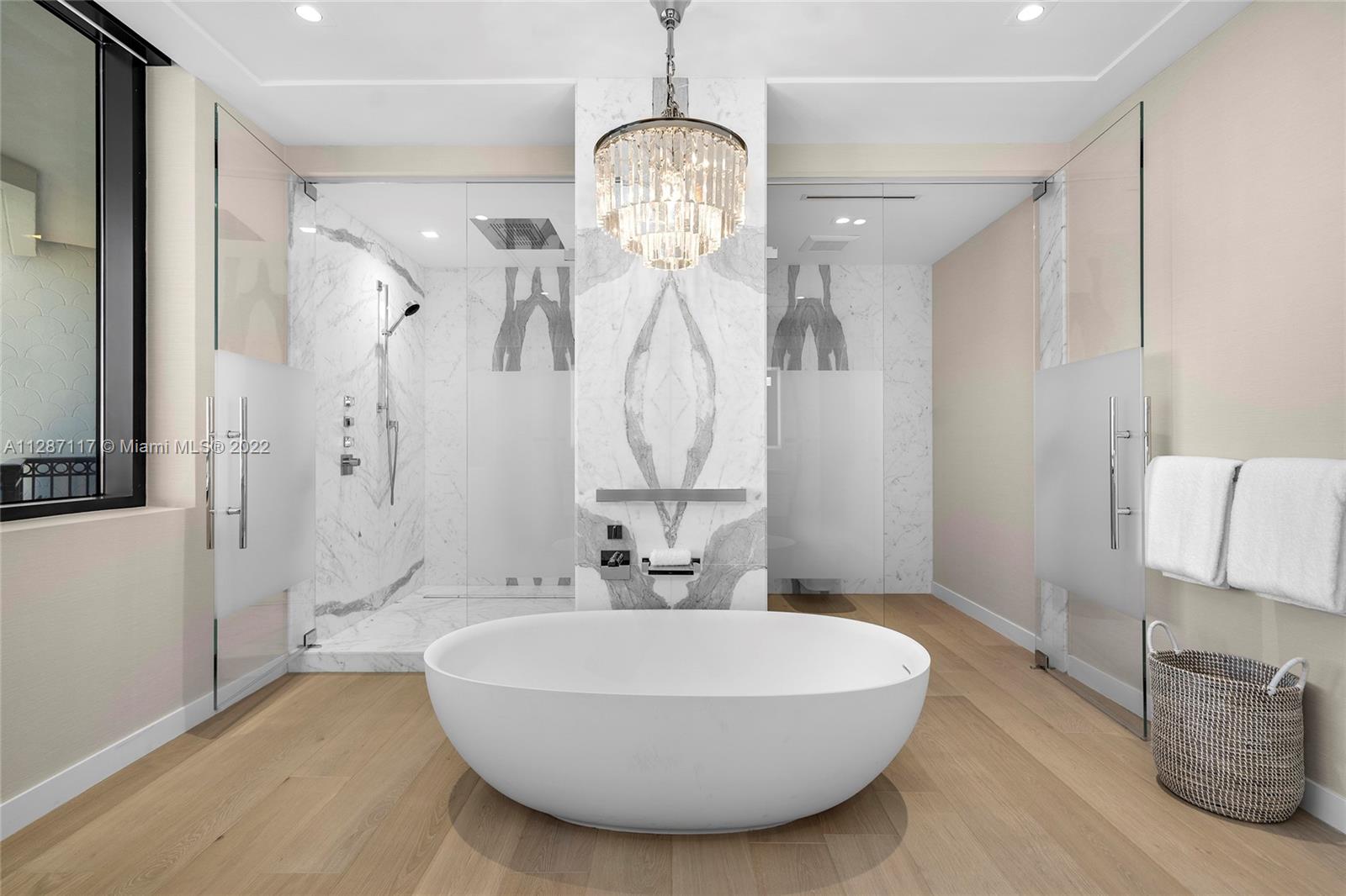 FISHER ISLAND - Residential