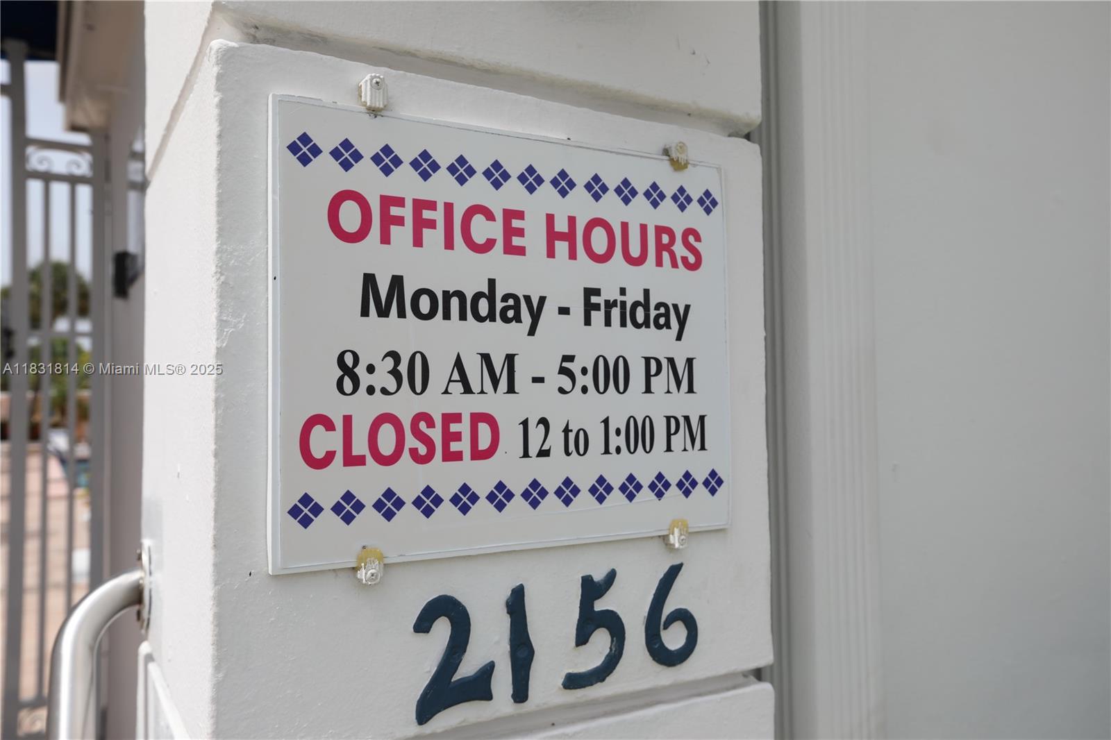 IMPERIAL POINT COLONNADES - Residential