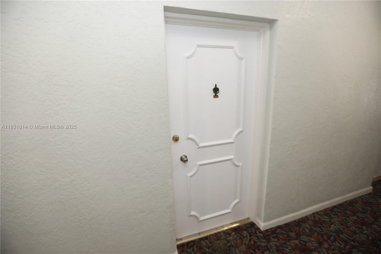 IMPERIAL POINT COLONNADES - Residential