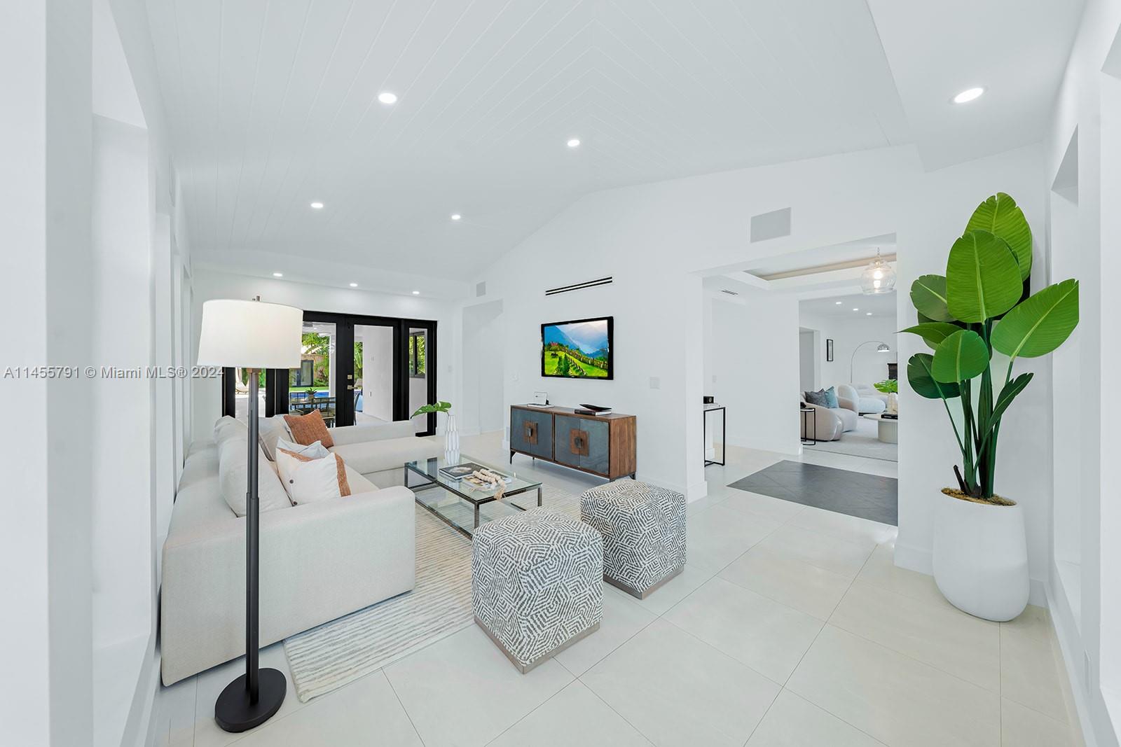 MID GOLF SUB - Residential