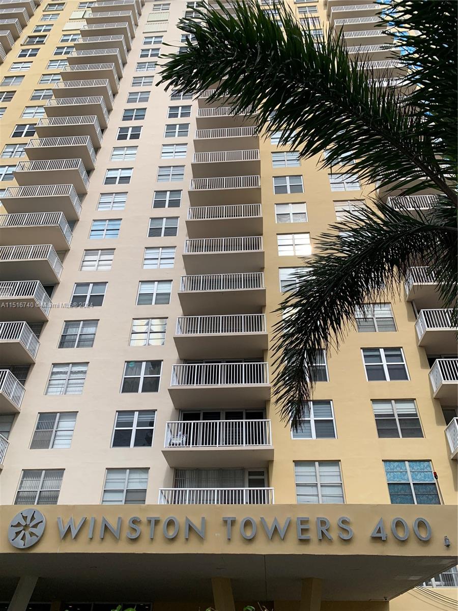 WINSTON TOWERS 400 CONDO - Residential