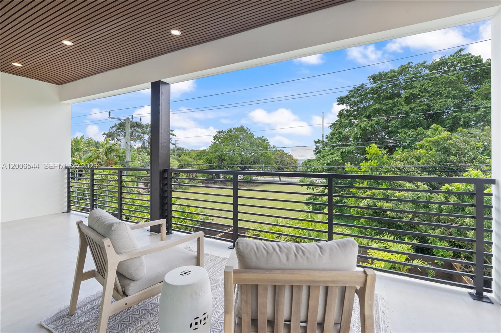 HOLIDAY HEIGHTS - Residential