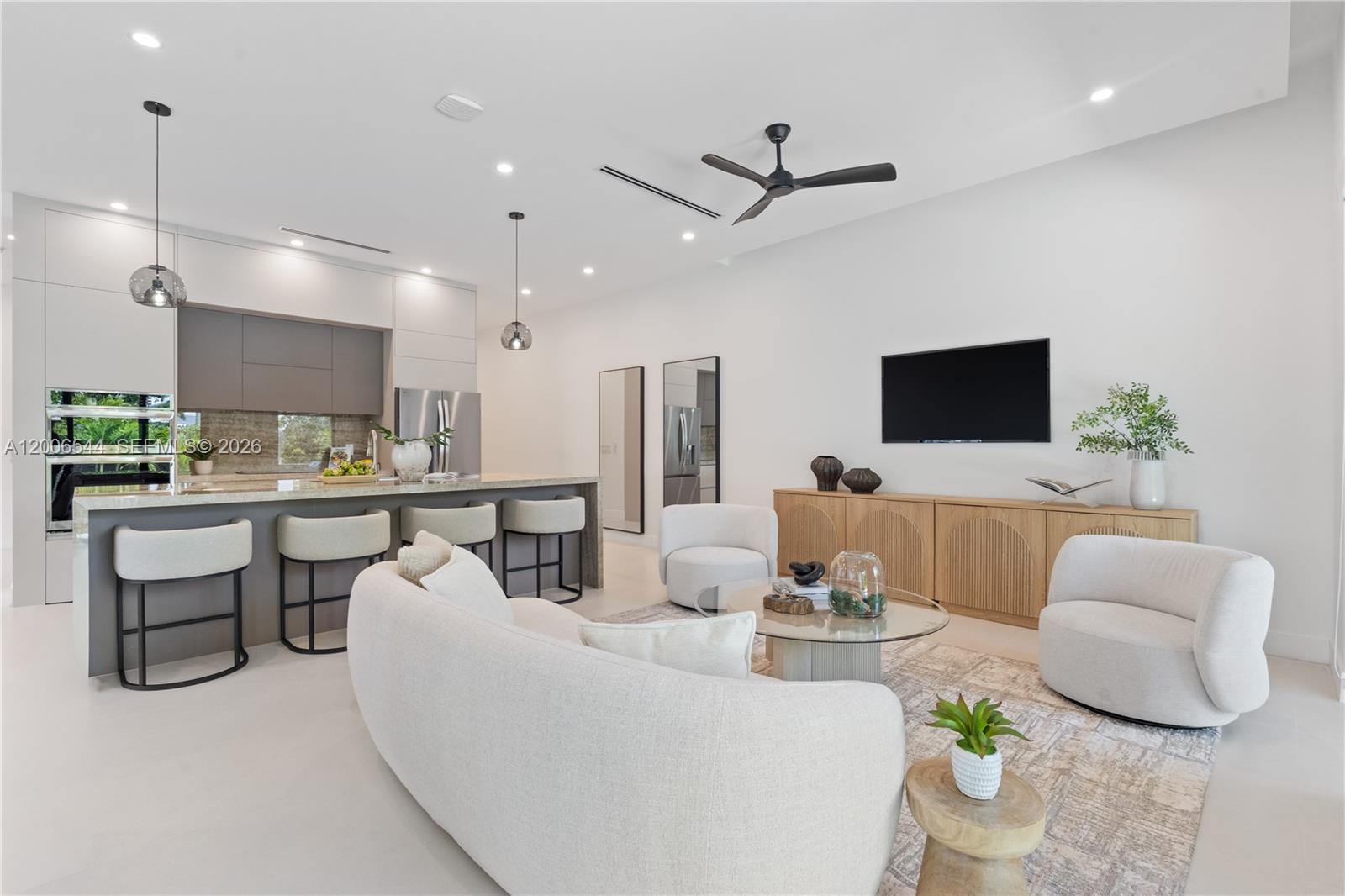 HOLIDAY HEIGHTS - Residential