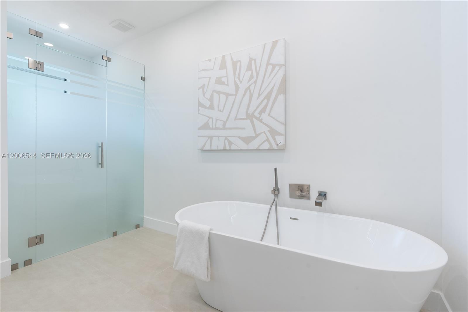 HOLIDAY HEIGHTS - Residential