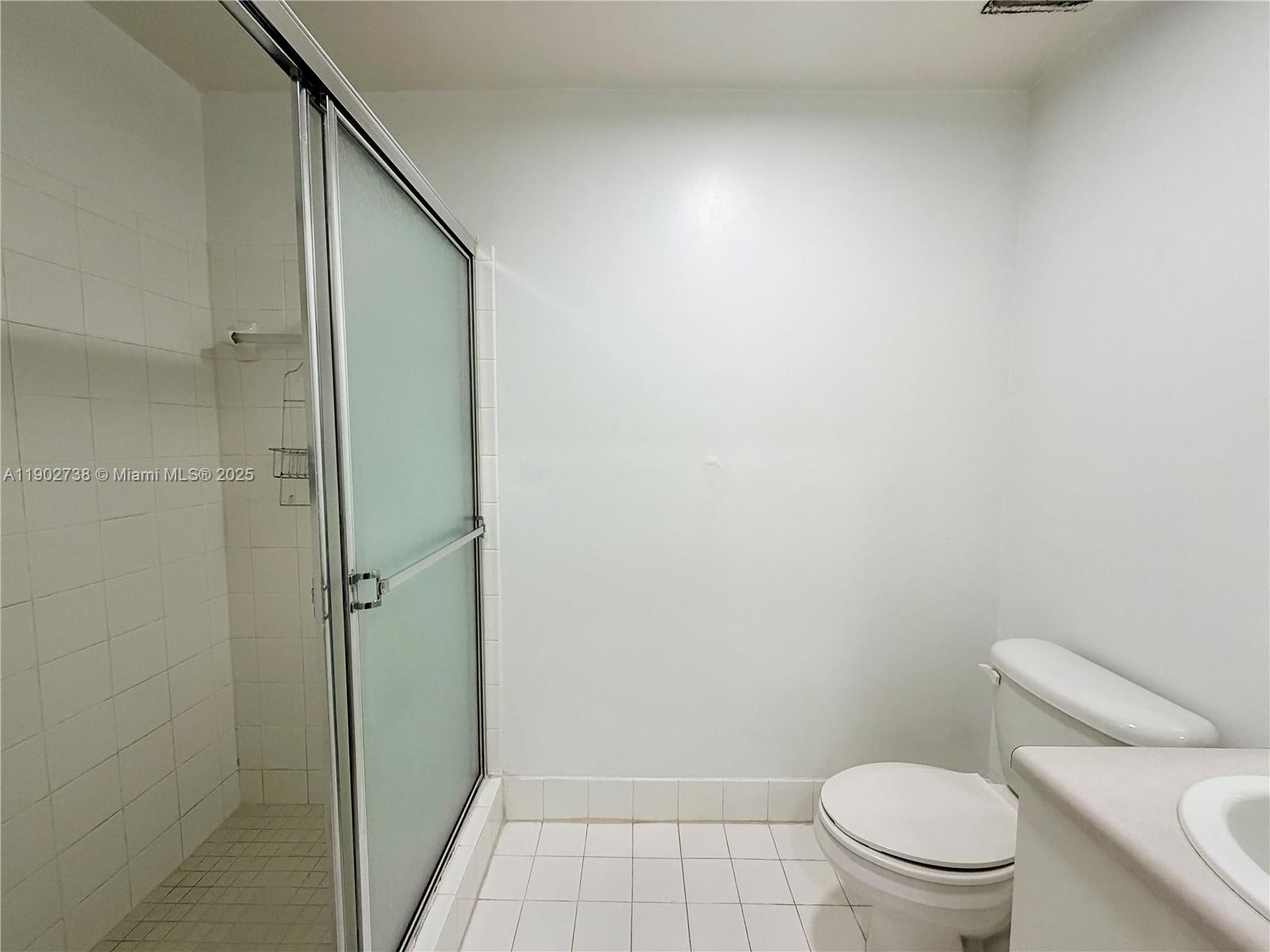 COURTYARDS AT DAVIE CONDO - Residential Lease