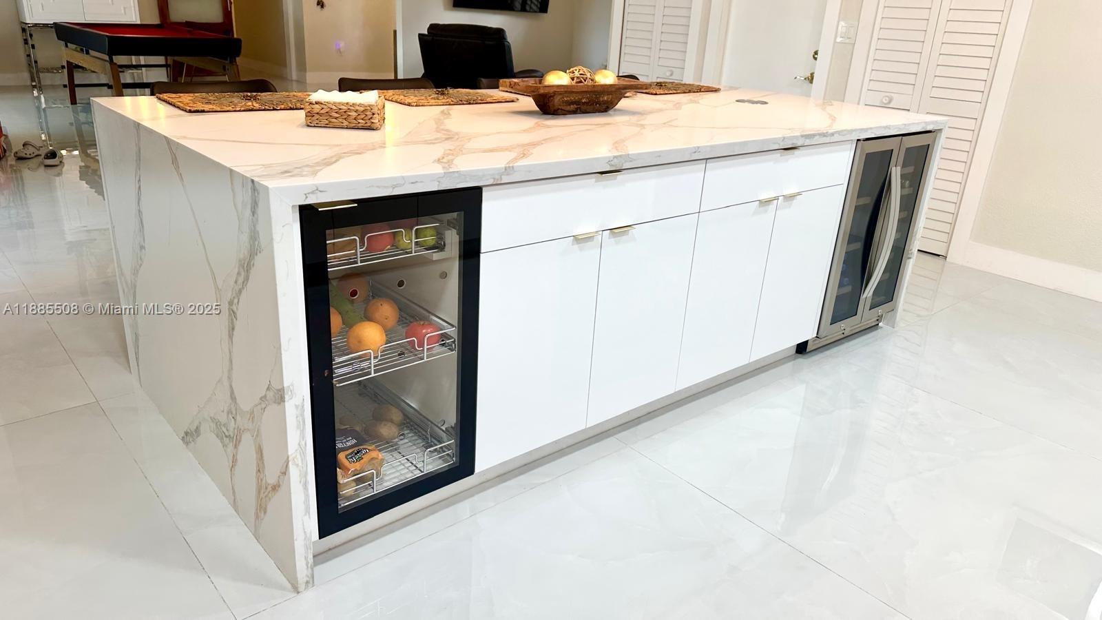 REDLANDS BEST 1ST ADDN - Residential Lease