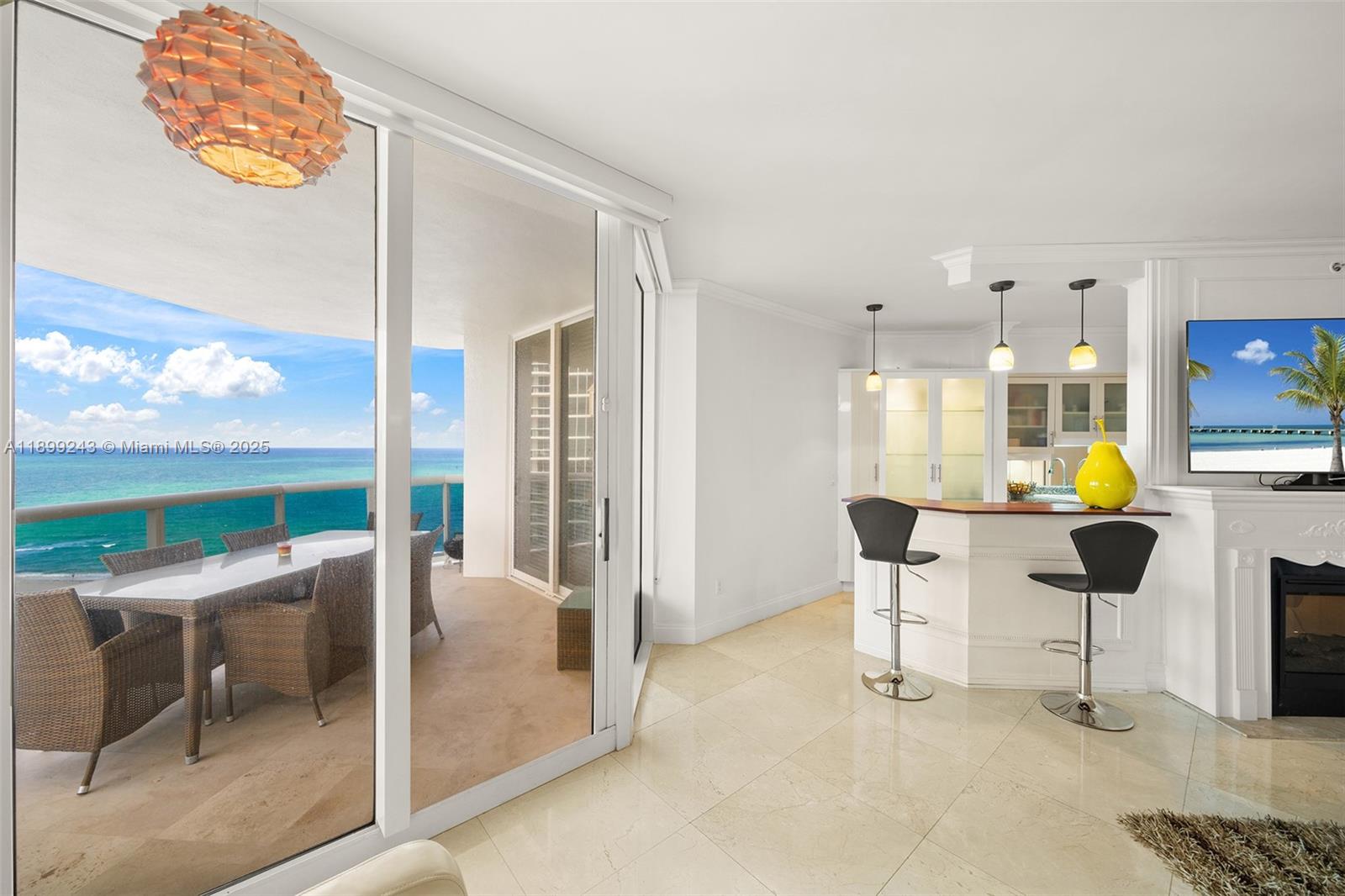 GREEN DIAMOND CONDO - Residential