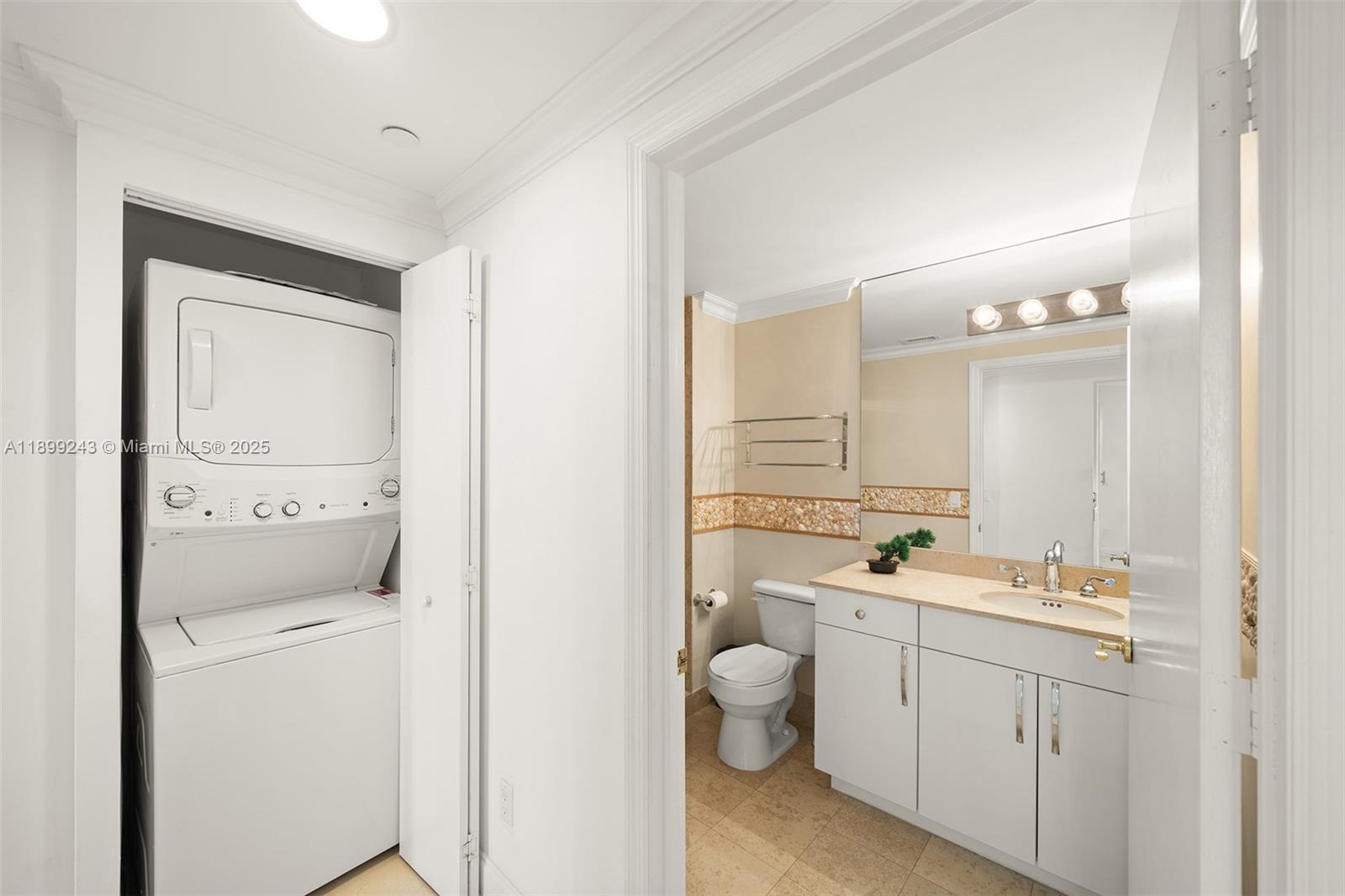 GREEN DIAMOND CONDO - Residential