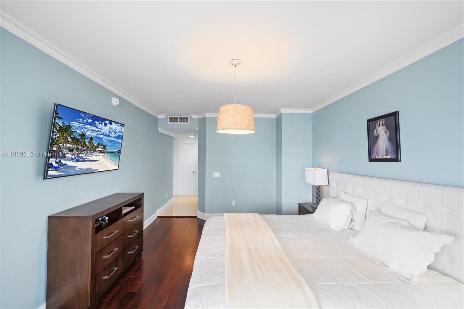 GREEN DIAMOND CONDO - Residential