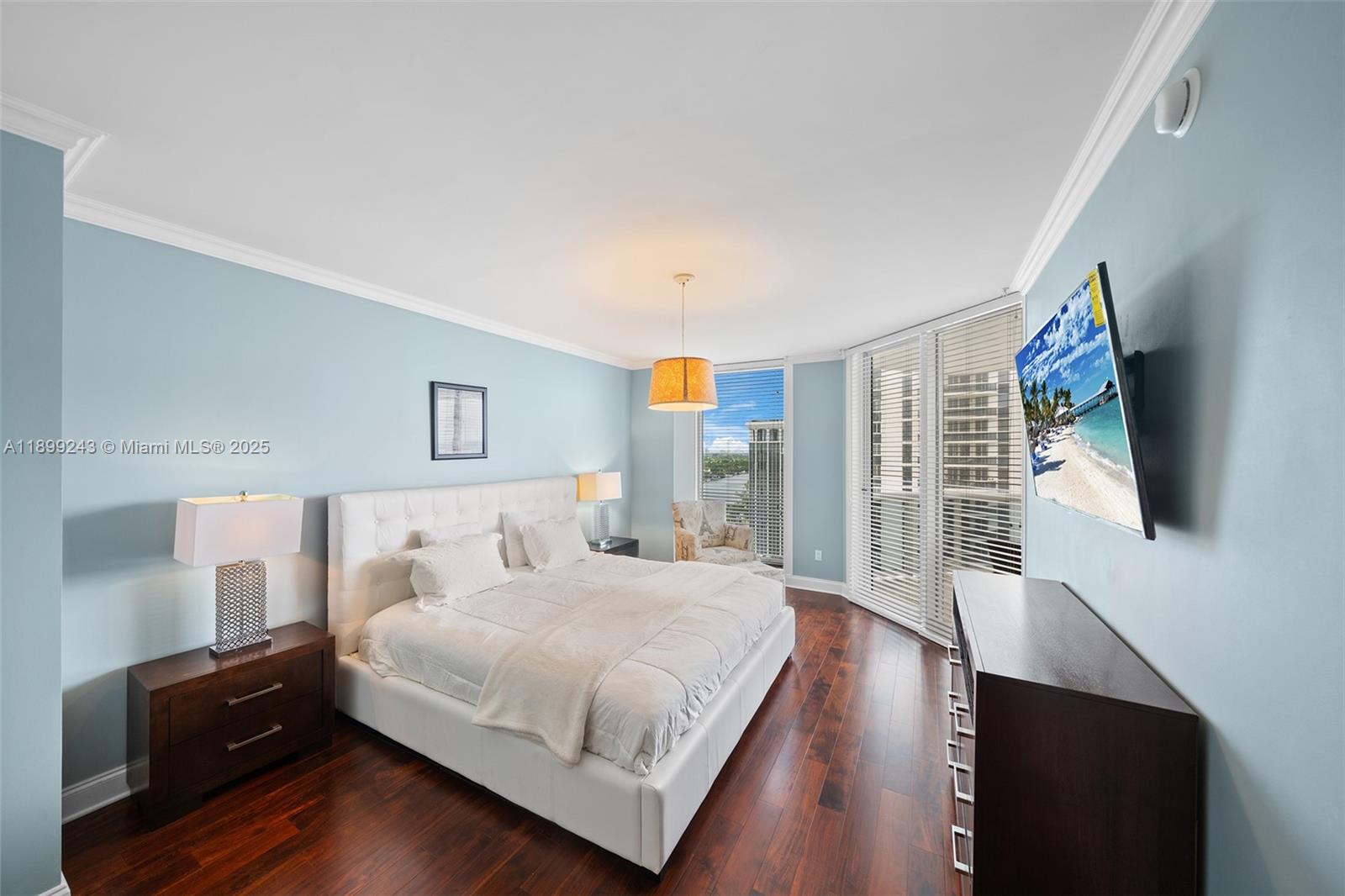 GREEN DIAMOND CONDO - Residential