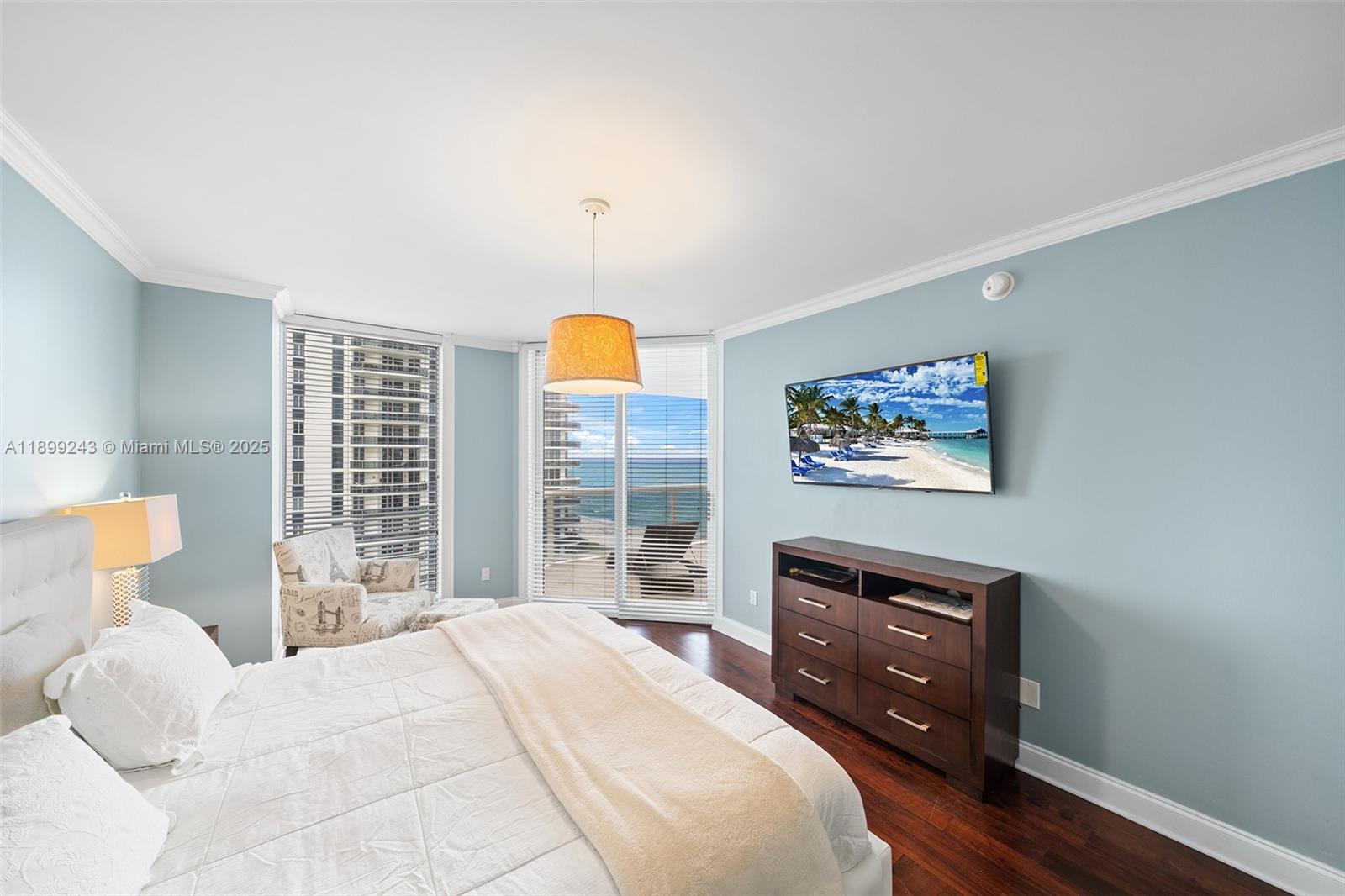 GREEN DIAMOND CONDO - Residential